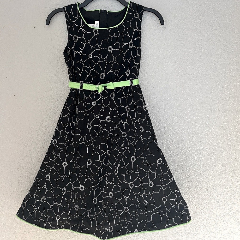 Black girls dresswith white flowers and lime Accents